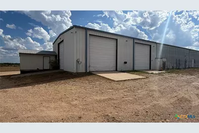 4437 S Hwy 77, Rockdale, TX 76567 - Photo 23