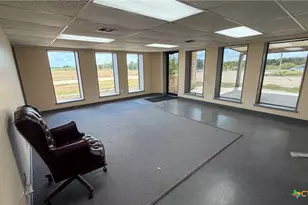 4437 S Hwy 77, Rockdale, TX 76567 - Photo 3