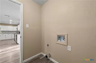 1128 Lindsey Cir, Belton, TX 76513 - Photo 13