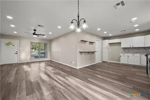 1128 Lindsey Cir, Belton, TX 76513 - Photo 9