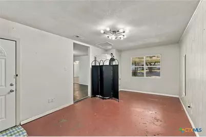 904 Kirk Street, Taylor, TX 76574 - Photo 21
