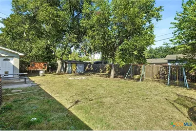 904 Kirk Street, Taylor, TX 76574 - Photo 25