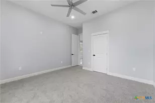 485 Post Oak St, Gonzales, TX 78629 - Photo 23
