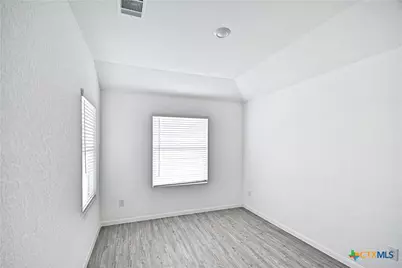 1208 Treehouse Lane, New Braunfels, TX 78130 - Photo 15