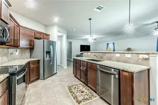 4102 Molly Dyer Dr, Killeen, TX 76549 - Photo 7