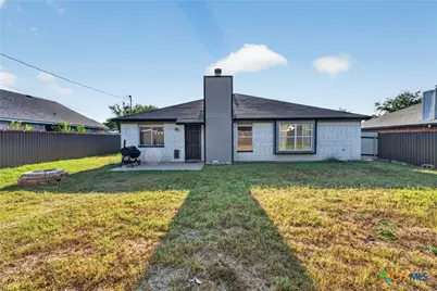 1817 Dusk Drive, Killeen, TX 76543 - Photo 35