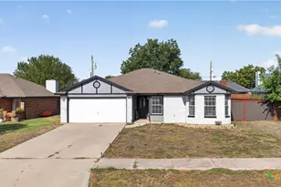 1817 Dusk Dr, Killeen, TX 76543 - Photo 3