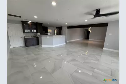 189 Woodland Trail, Belton, TX 76513 - Photo 9