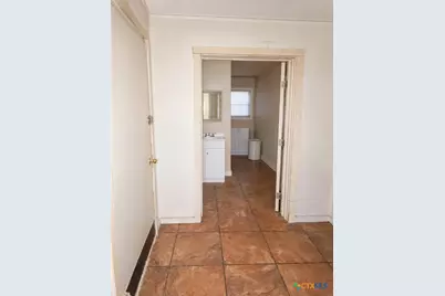 1612 Ave L, Galveston, TX 77550 - Photo 31