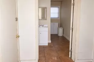 1612 Avenue L, Galveston, TX 77550 - Photo 31