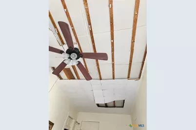 1612 Ave L, Galveston, TX 77550 - Photo 25