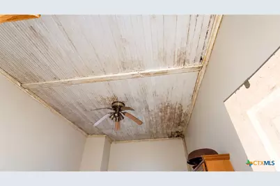 1612 Ave L, Galveston, TX 77550 - Photo 29