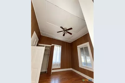1612 Ave L, Galveston, TX 77550 - Photo 21