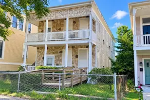 1612 Avenue L, Galveston, TX 77550 - Photo 1