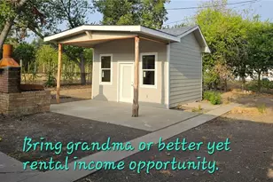 1702 S 49th St, Temple, TX 76504 - Photo 3