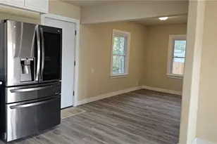 1702 S 49th St, Temple, TX 76504 - Photo 5