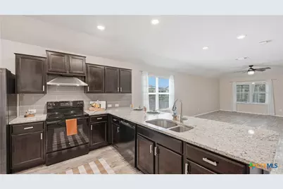 2422 Moselle Lane, New Braunfels, TX 78130 - Photo 9