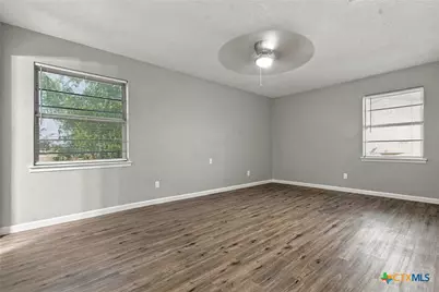 714 W Avenue Avenue, Copperas Cove, TX 76522 - Photo 27