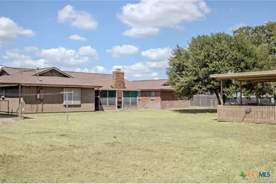 505 Ball Airport Road, Victoria, TX 77904 - Photo 5
