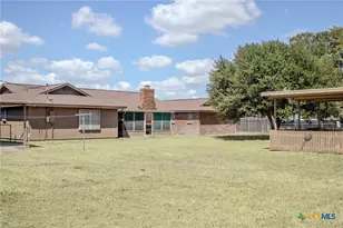 505 Ball Airport Rd, Victoria, TX 77904 - Photo 5