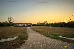 1938 FM1686, Victoria, TX 77905 - Photo 31