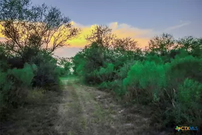 1938 Fm 1686, Victoria, TX 77905 - Photo 33
