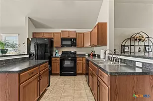 2420 Bellmont, Temple, TX 76504 - Photo 3