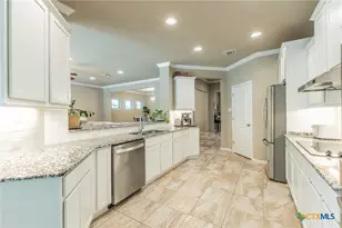 206 Lasata Ln, Belton, TX 76513 - Photo 5