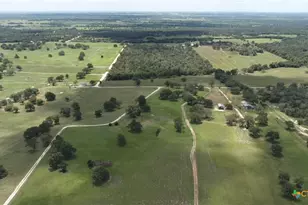 2901 Mule Creek Rd, Harwood, TX 78632 - Photo 9