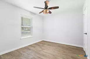 1935 Tiara Dr, New Braunfels, TX 78130 - Photo 23