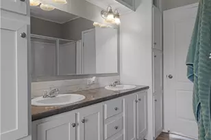 458 Hrabovsky Rd, Yoakum, TX 77995 - Photo 9