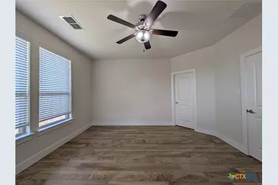 727 Gristmill Drive, New Braunfels, TX 78130 - Photo 17