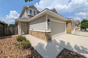 727 Gristmill Dr, New Braunfels, TX 78130 - Photo 1
