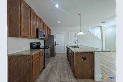 727 Gristmill Drive, New Braunfels, TX 78130 - Photo 11