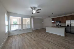 727 Gristmill Dr, New Braunfels, TX 78130 - Photo 3