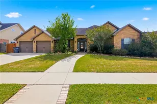 406 Iron Gate, Victoria, TX 77904 - Photo 1