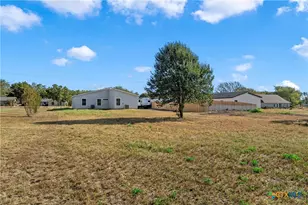 711 4th St, Eddy, TX 76524 - Photo 29