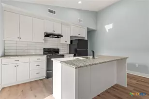 711 4th St, Eddy, TX 76524 - Photo 5