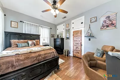 293 E Mather Street, New Braunfels, TX 78130 - Photo 19