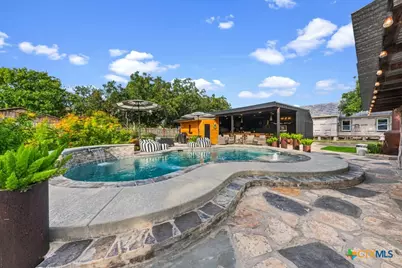 293 E Mather Street, New Braunfels, TX 78130 - Photo 23