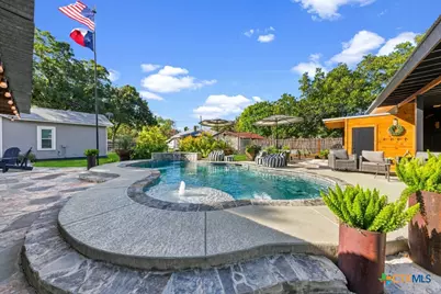 293 E Mather Street, New Braunfels, TX 78130 - Photo 25