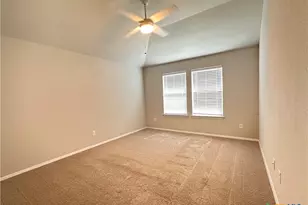 152 Shugart St, San Marcos, TX 78666 - Photo 15