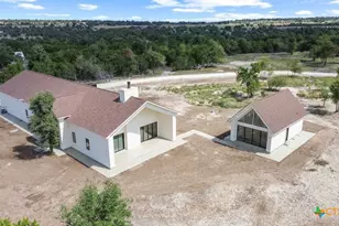122 Stella Cherry Ct, Fredericksburg, TX 78624 - Photo 1