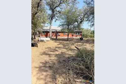 16057 E Highway 90, Kingsbury, TX 78638 - Photo 21