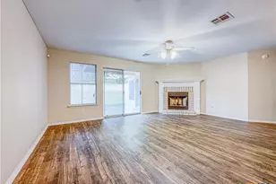 201 Tepee Dr, Harker Heights, TX 76548 - Photo 3