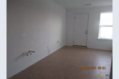 145 Dupont Pass, Jarrell, TX 76537 - Photo 15