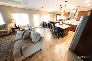 553 Bayside Dr, Seadrift, TX 77983 - Photo 5