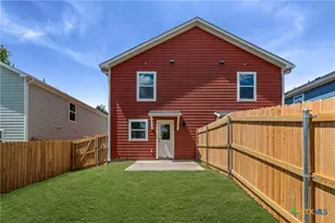 907 S 2nd St, Temple, TX 76504 - Photo 5