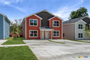 907 S 2nd St, Temple, TX 76504 - Photo 3