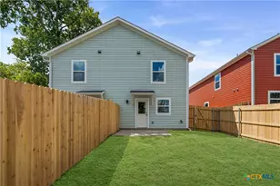 909 A S 2nd St, Temple, TX 76504 - Photo 5